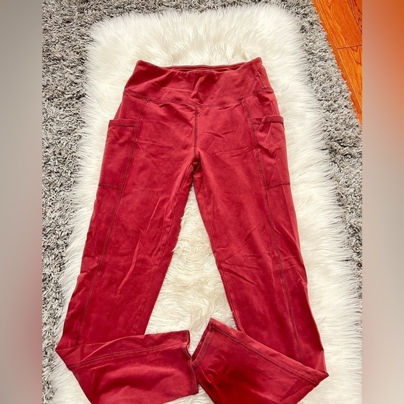 Rouge leggings with pockets - Picture 1 of 4